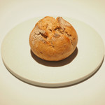 レストランエール - ランチコース 5346円 のパン