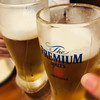 Niku Kei Izakaya Niku Juuhachi Banya - 生ビールでカンパーイ！