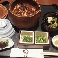 まるや本店 天白本店 - まるひつまぶし（通常価格３，３５０円、感謝祭価格２，７５０円）
