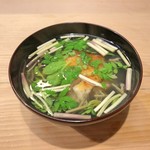 うを徳 - お椀（式根島 黒陸奥 + 秋田 じゅんさい）