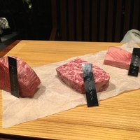 鉄板焼　利花苑 - 各100g