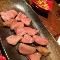 鉄板焼　利花苑 - タン(焼き後)