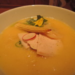 銀座 篝 - まったりしっとり♡(￣∀￣*) 　鶏の豊かな旨味が甘味をもって押し寄せる！ 　マ　イ　ル　ド　の　極　み　！(`･ω･´) 　 　味付けはシンプルなのに、この優雅さ！