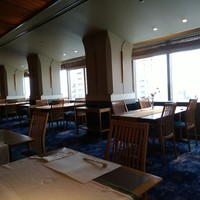 割烹みなと (アートホテル大阪ベイタワー) - 店内