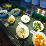 ビスヌ - バイキングコーナーのサラダ