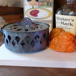 灯 - 蚊取り線香入れ？