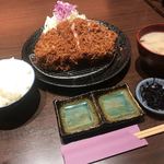 とんかつ檍 銀座8丁目店 - リブロースかつ定食