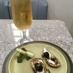 鎌倉お食事処 仏蘭珈 - 生ビールとおつまみ一例