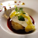 ボーン グランデ アリア - 桃とバニラジェラート（ドルチェ）