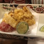 酒処 依屋 - 料理写真:とうもろこしかき揚げ
