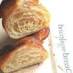 ブリコラージュ ブレッド アンド カンパニー ダイニング・カフェ - クロワッサンの断面。