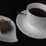 喫茶みの - コーヒーと抹茶ロールケーキ