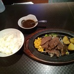 大井町銭場精肉店 - ランチのカットステーキ・レギュラー