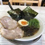 らーめん本気や - 醤油とんこつ 650円
            