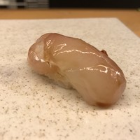 鮨 四 - 