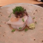 神保町 傳 - 鱸、たこのお造り　梅肉あん