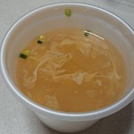 中国料理 堀内 - チャーハンに付いてくる玉子スープ