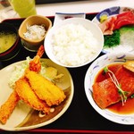 魚市場食堂 - 大漁定食