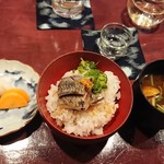 りょうりや 御旅屋 - いわし丼  赤だし大盛
