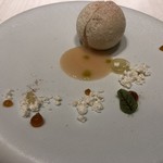 レミニセンス - 桃のデザート。