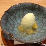 銀座くどう - 蚕豆とリコッタチーズのジェラートに甘夏みかん