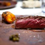 TACUBO - 仔牛（ピエモンテ）の薪焼き