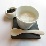 ラ メゾン ドゥ グラシアニ - AMUSE～淡路レモンの香る初夏のブイヤベースリゾーニ フレッシュオシェトラキャビア