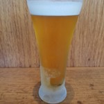 PIZZA SALVATORE CUOMO - 生ビール・グラス（421円）