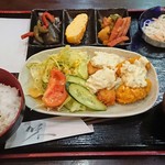 ビアンコステラ - 牡蠣＆魚フライの日替わりランチ700円