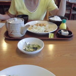 幸泉 - サービスの桑の天ぷら