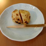 二條若狭屋 - サービス焼き栗