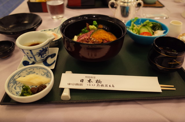 特別食堂 日本橋 トクベツショクドウ 三越前 レストラン その他 食べログ