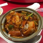 中国家庭料理 神洲之華 - キムチ牛バラ角煮ピリ辛土鍋