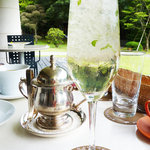 箱根ハイランドホテル ラウンジ - シャンパン・モヒート