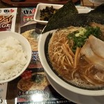 新・和歌山ラーメン ばり馬 - 醤油ラーメン、白飯セット♪