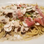 ファリナモーレ - 「舟形町産マッシュルームのクリームパスタ」