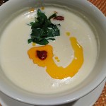 Banyan Tree Macau - ポルトガル風ジャガイモのスープ