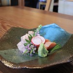 りょうりや 御旅屋 - 造り：うめいろ・ビワマス