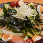 Ajidokoroichigouhambunke - 季節の野菜と海の幸サラダ