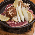 Ajidokoroichigouhambunke - 合鴨ときのこのバター焼きレモン風味