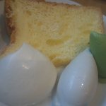 avec moi - 抹茶＆バナナミルク　シフォンケーキ