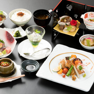 庭の食卓 四季_2