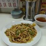 兆楽 - ルース焼きそば。