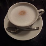 トゥールモンド - Cafe カプチーノ