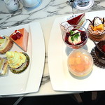 ロビーラウンジ - ラストオーダーで8種類