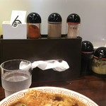 サバ6製麺所 - 卓上調味料