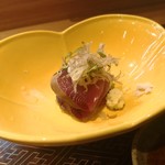 肴とお酒 うを弘 - カツオ藁炙り