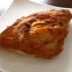 boulangerie montagne - 栗とクルミのフランスパン