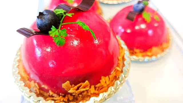 ポミエ ケーキ 予約