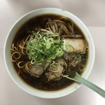 ラーメン 親爺 - ラーメン 700円